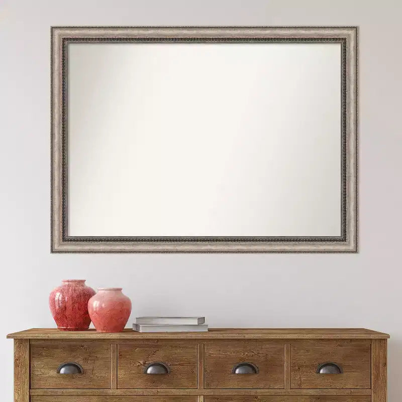 Miroir mural Lyla Ornate argenté 42" x 31" sans biseau – Grand rectangulaire
