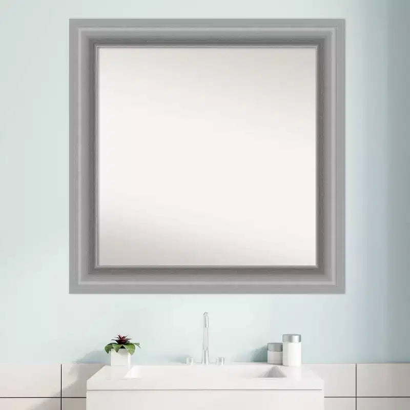 Miroir mural carré de salle de bain de 32 po x 32 po, nickel poli, sans biseau, à pointe