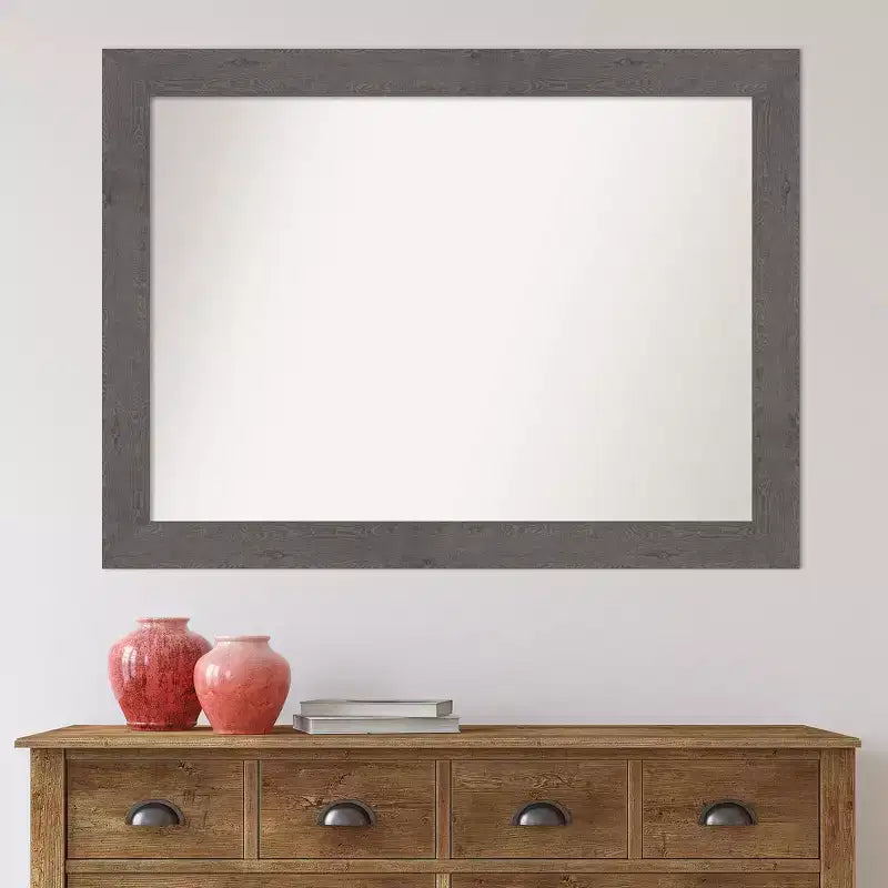 Miroir mural de salle de bain gris en planches rustiques sans biseau 44" x 33" – Mural